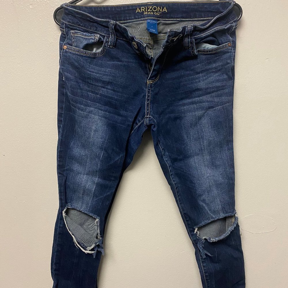 Dark Wash Skinny Jeans With Knee Rips